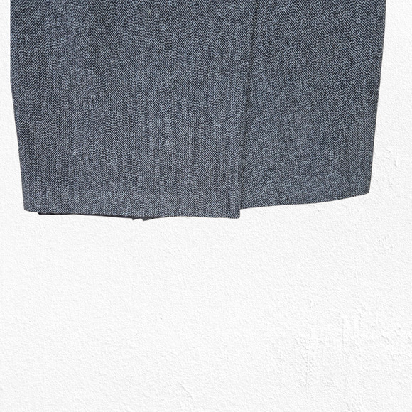 1990s Vintage Blue Gray Wool Blend Herringbone Front Button Wrap Skirt Size 10P - Picture 3 of 10
